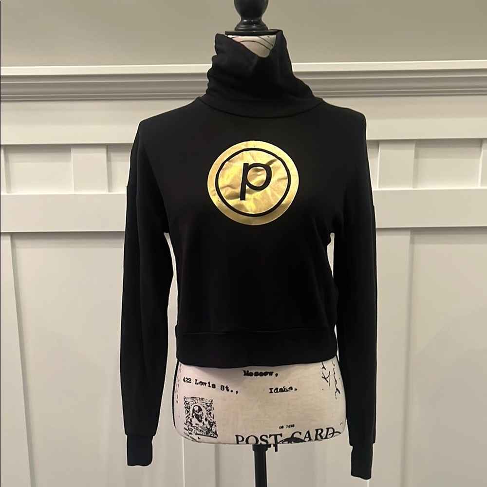 Pure Barre by Beyond Yoga Black Turtleneck Cropped Sweatshirt